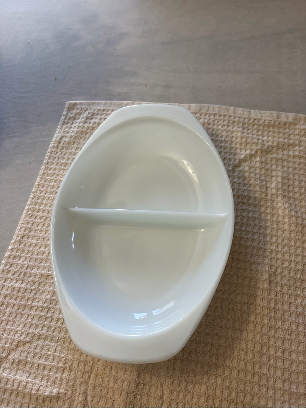 Pyrex White Oval Divided Serving Dish